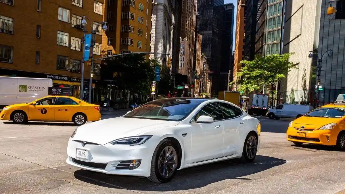 Why Automaker-Controlled Insurance Is Gaining Momentum